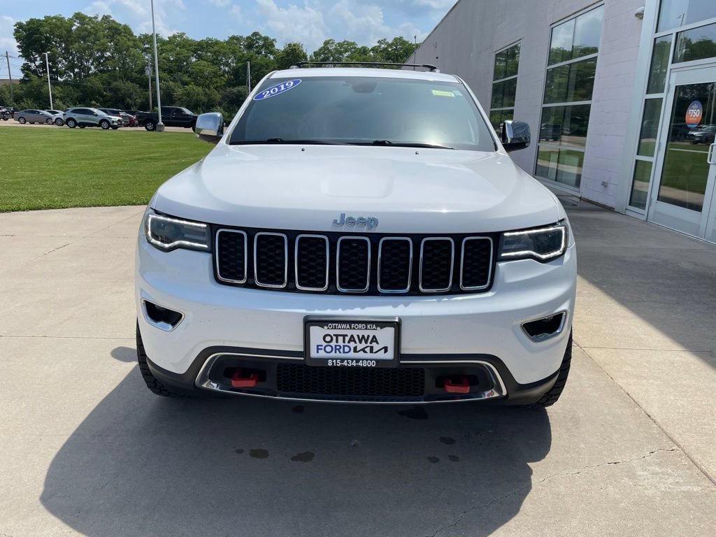 Used 2019 Jeep Grand Cherokee Limited w/ Luxury Group II AWD/4WD image 3