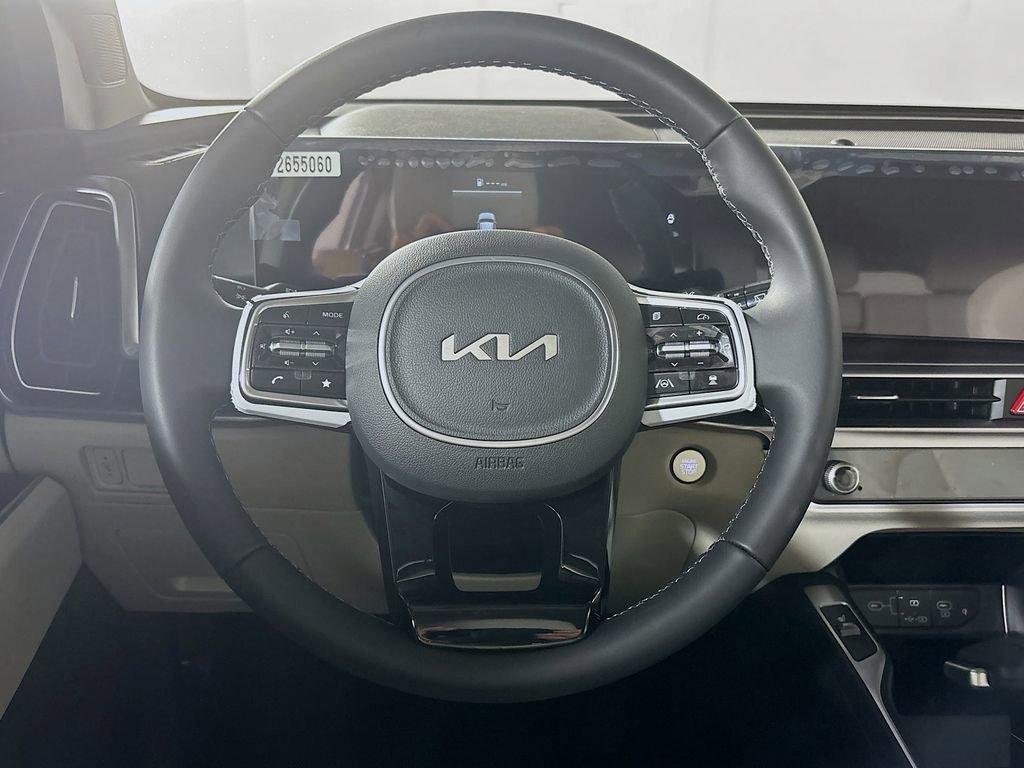 New 2025 Kia Sorento S image 14