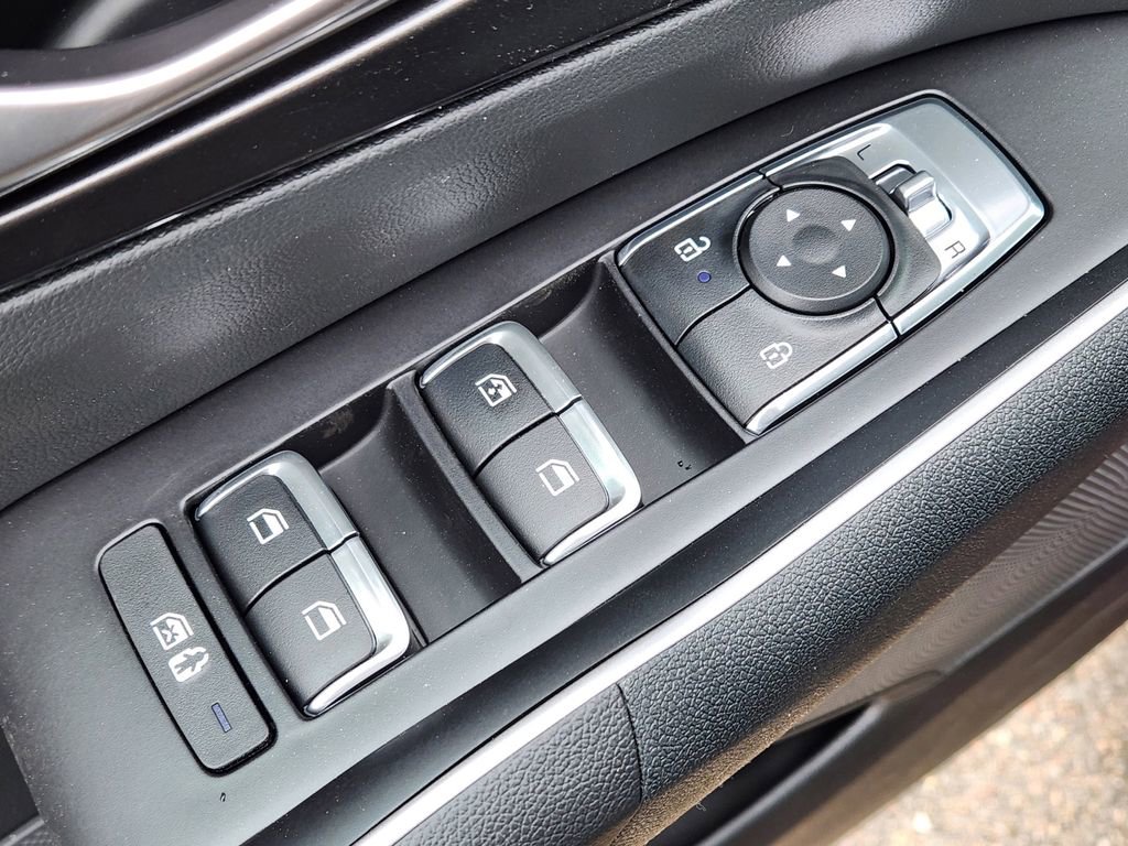 New 2025 Kia Sorento S image 8