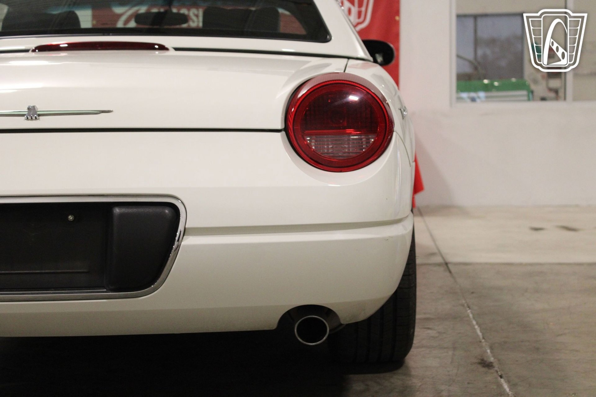 Used 2002 Ford Thunderbird image 35