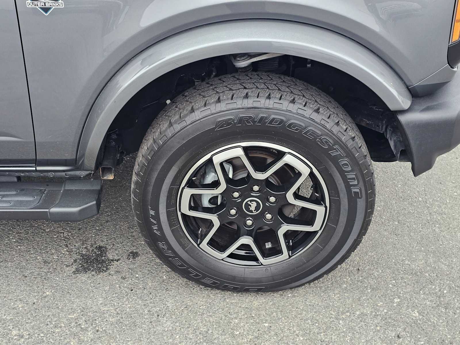 Used 2023 Ford Bronco Outer Banks AWD/4WD image 9