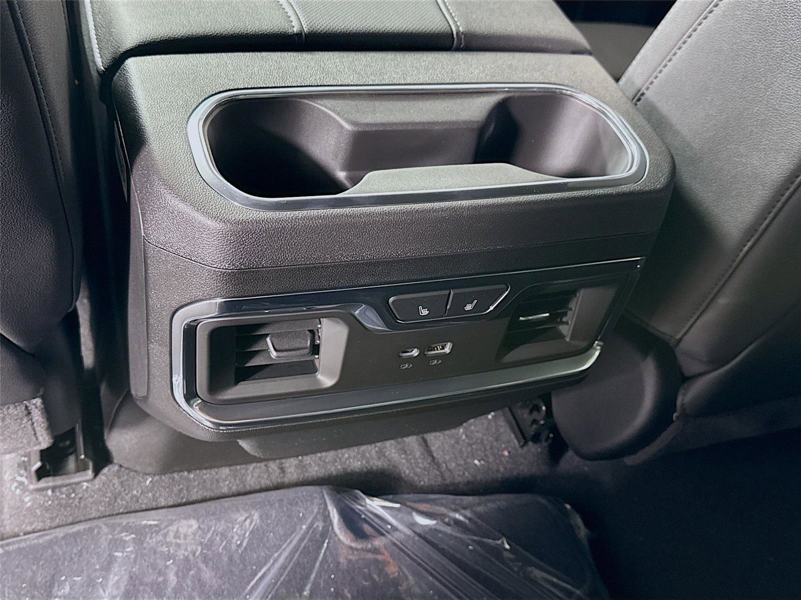 New 2026 GMC Sierra 2500 SLT w/ SLT Premium Package image 20