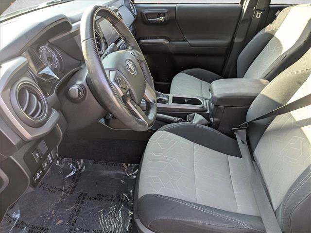 Used 2022 Toyota Tacoma TRD Sport w/ Technology Package RWD image 14