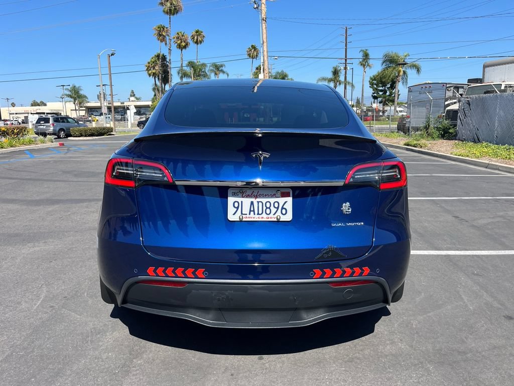 Used 2021 Tesla Model Y Long Range AWD/4WD image 5