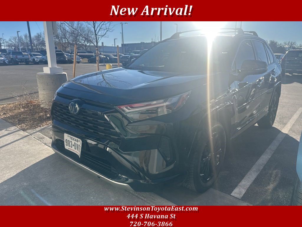 Used 2022 Toyota RAV4 SE