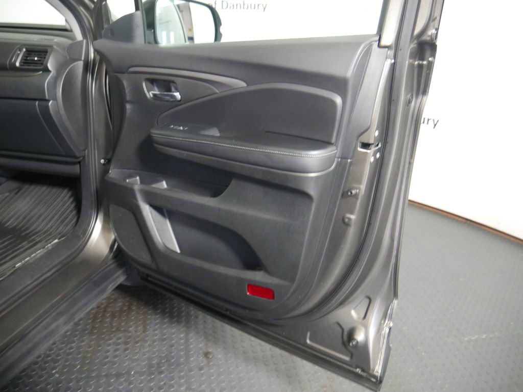 Used 2023 Honda Ridgeline RTL image 5