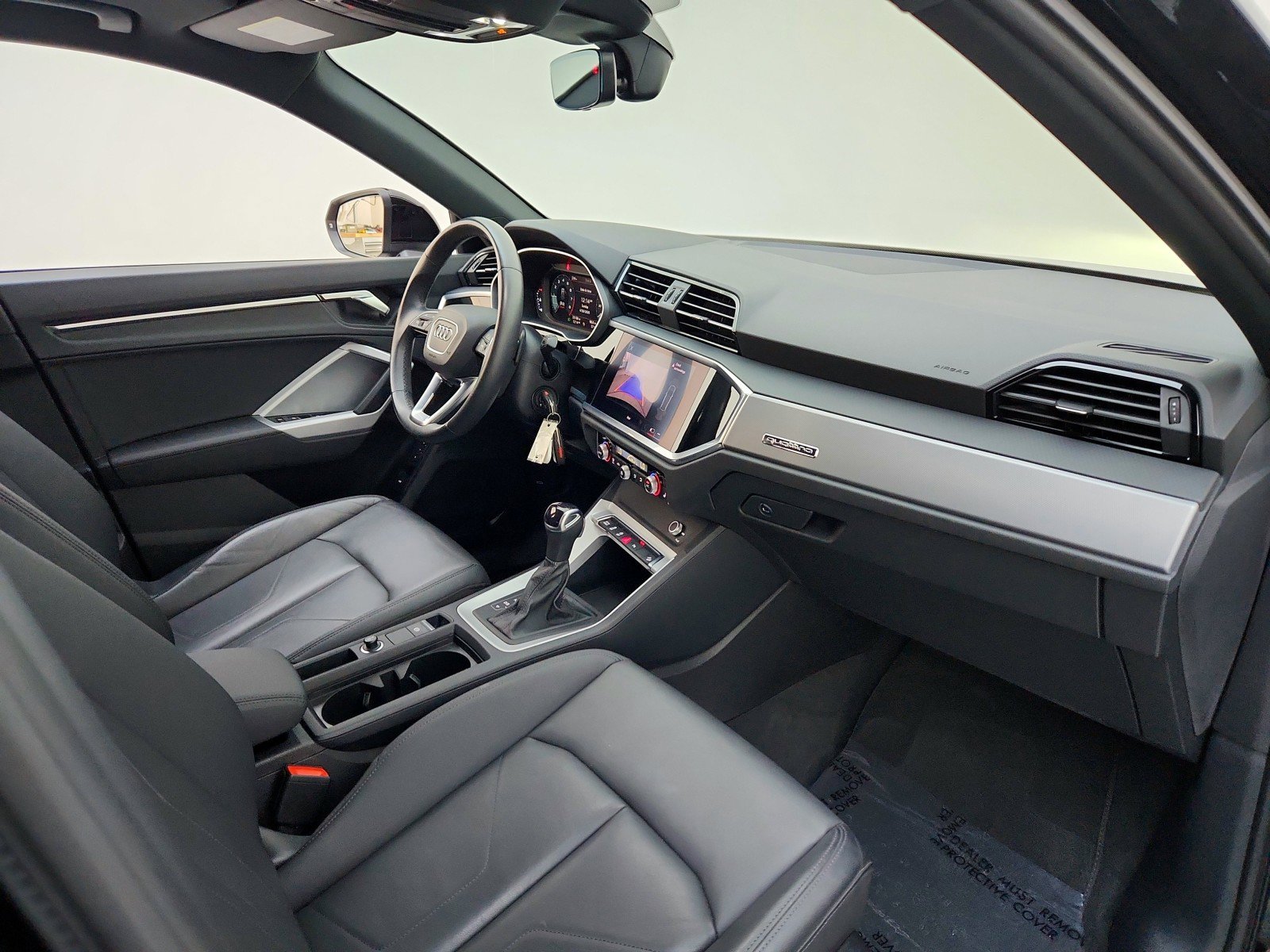 Used 2022 Audi Q3 2.0T Premium AWD/4WD image 29