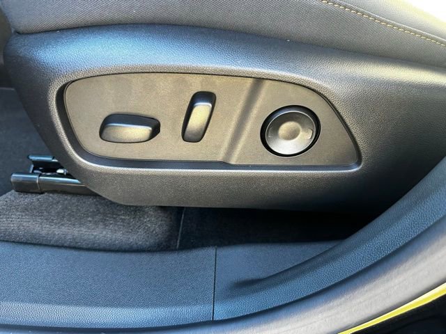 New 2026 Chevrolet Equinox ACTIV w/ Convenience Package III image 22