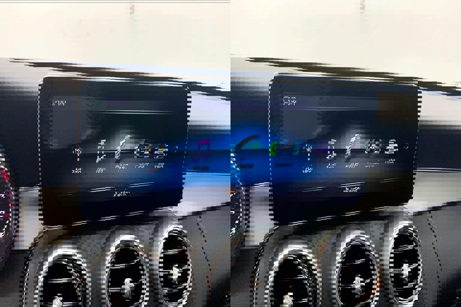 Certified 2020 Mercedes-Benz C 300 Sedan image 23