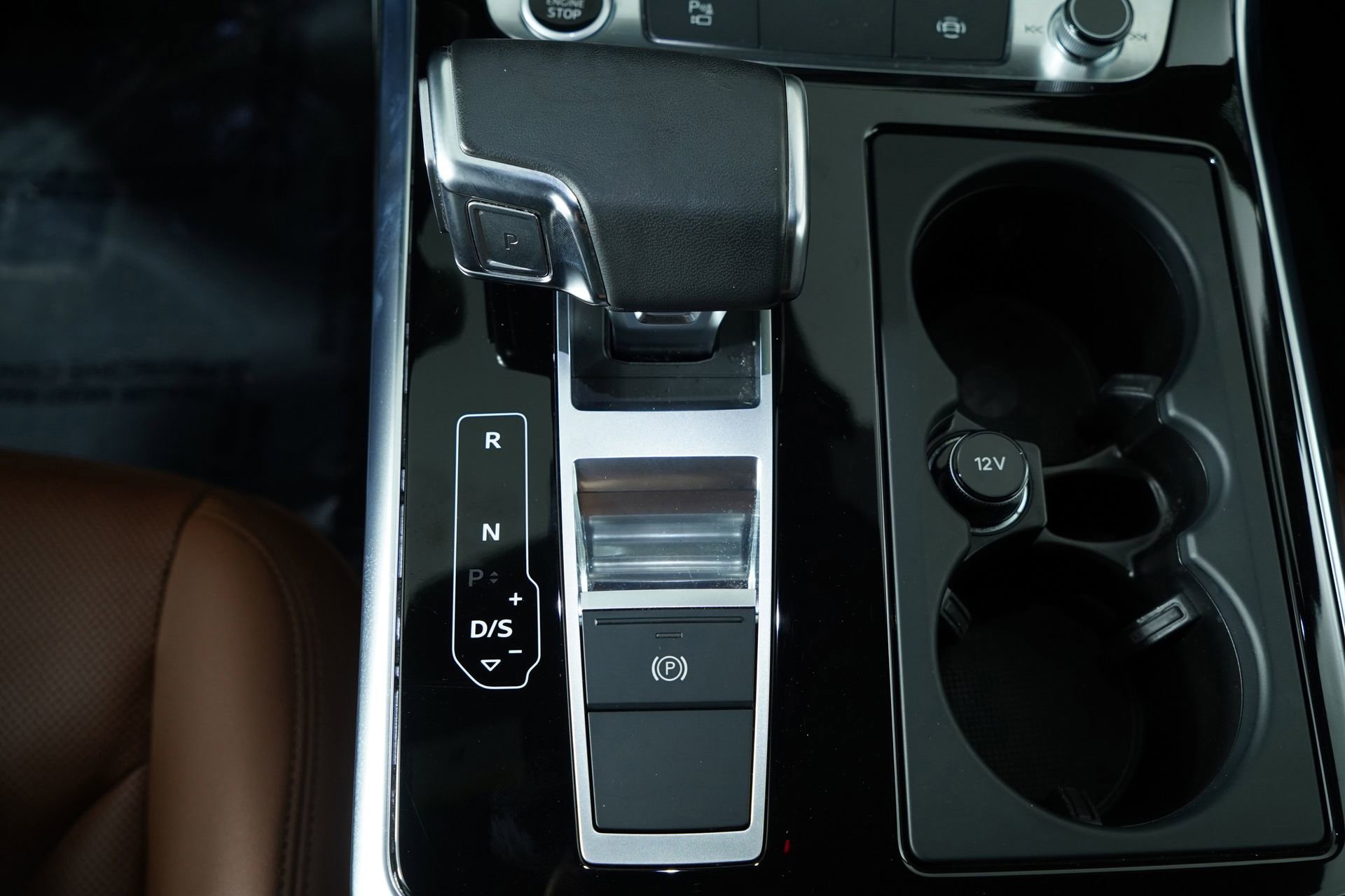 Certified 2023 Audi Q8 Premium Plus image 44