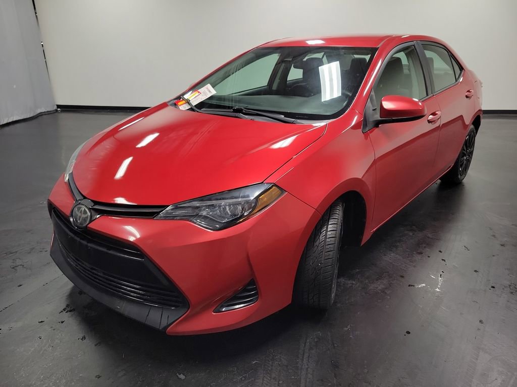 Used 2018 Toyota Corolla LE w/ Carpet Mat Package (TMS) image 4