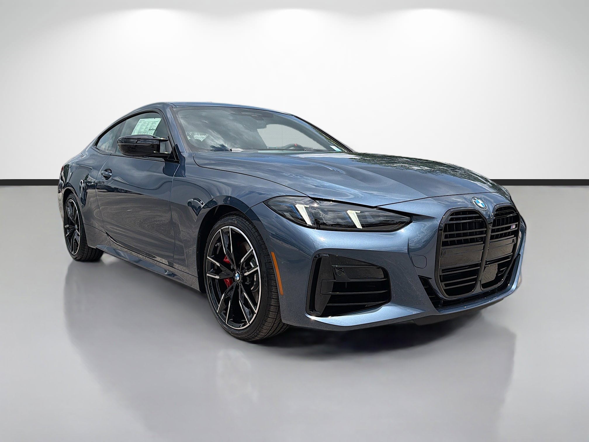 New 2027 BMW M440i Coupe RWD image 1