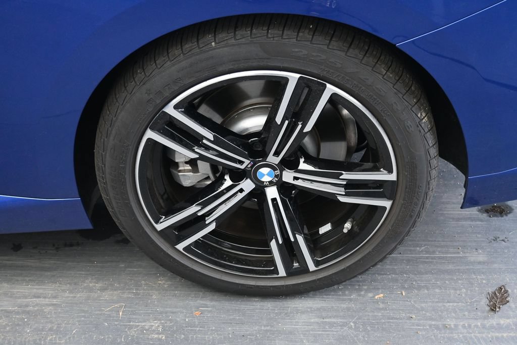 Used 2026 BMW 230i Coupe RWD image 9