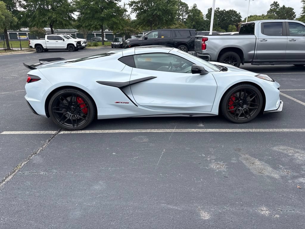 Used 2024 Chevrolet Corvette Z06 w/ Battery Protection Package RWD image 2