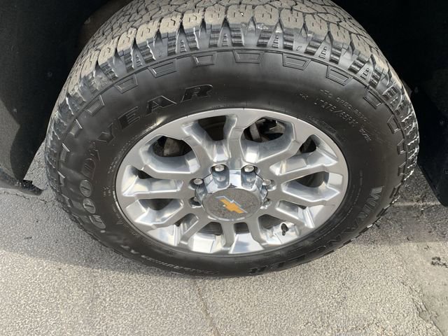 Certified 2025 Chevrolet Silverado 2500 LTZ w/ LTZ Premium Package image 33