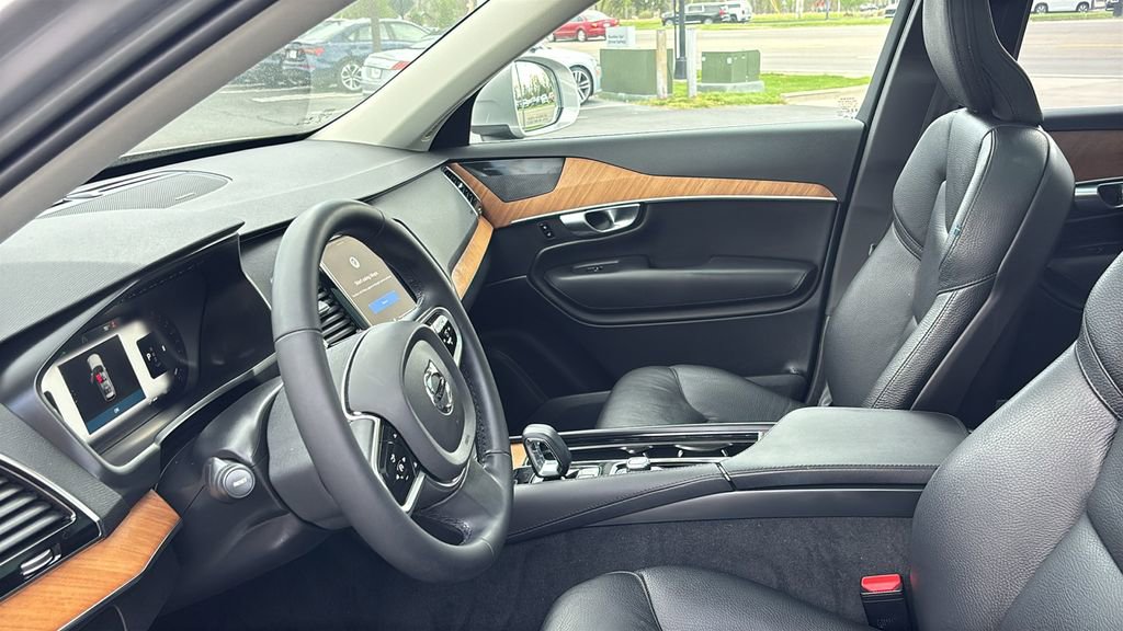 Certified 2023 Volvo XC90 B6 Plus w/ Protection Package Premier image 26