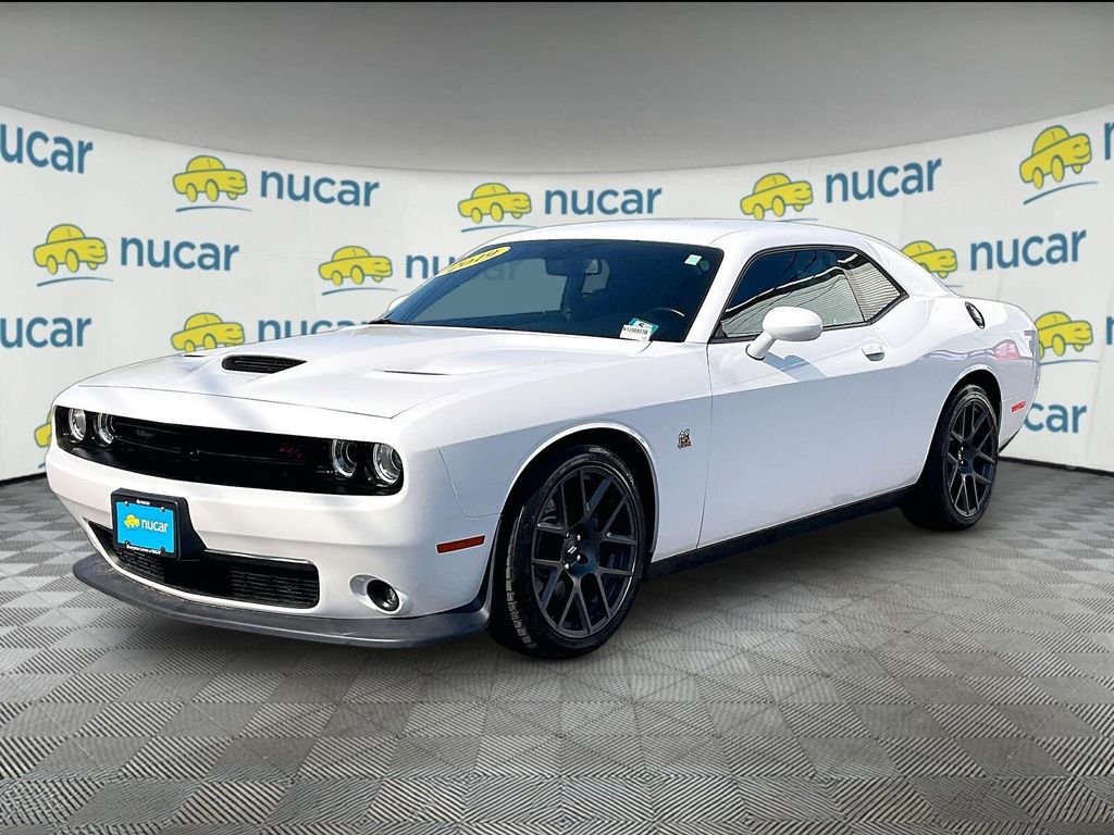 Used 2019 Dodge Challenger R/T Scat Pack RWD image 3