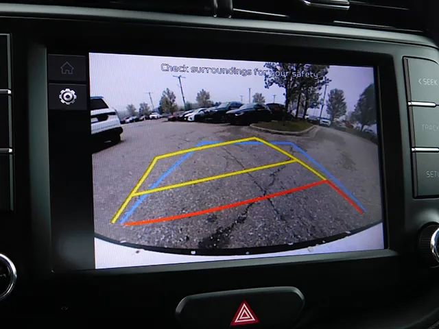 Used 2023 Kia Soul LX w/ Option Group 015 FWD image 15