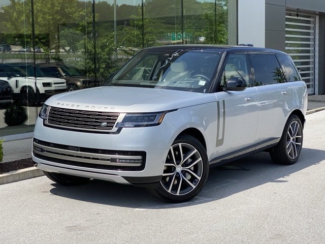 New 2025 Land Rover Range Rover Long Wheelbase SE