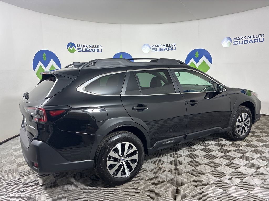 Certified 2025 Subaru Outback Premium AWD/4WD image 11
