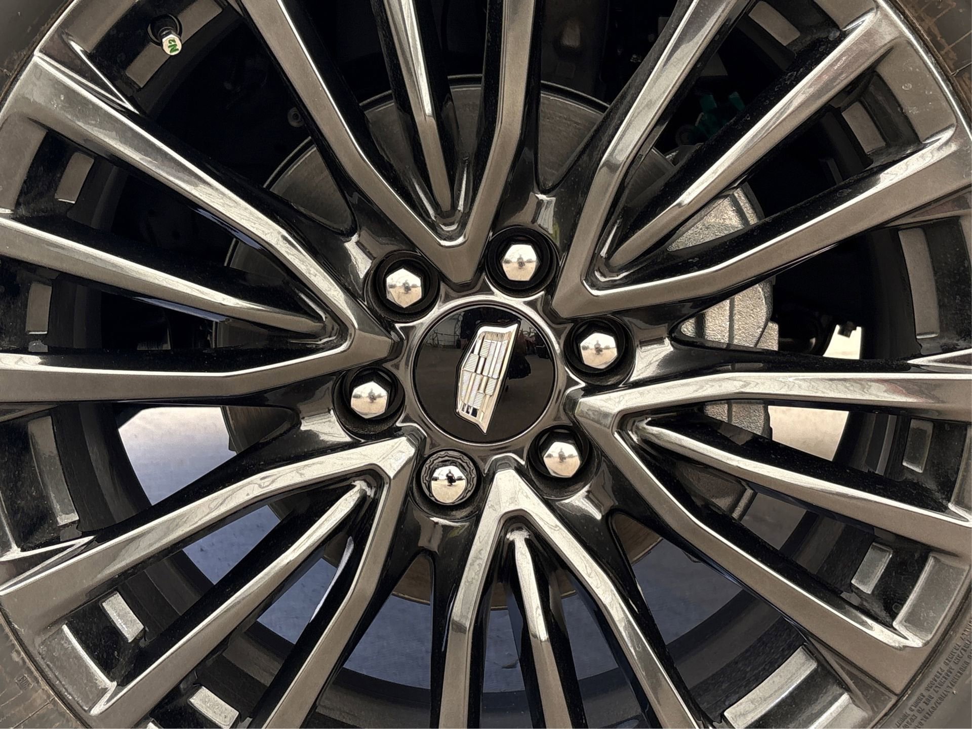 New 2025 Cadillac Escalade ESV Sport Platinum image 13