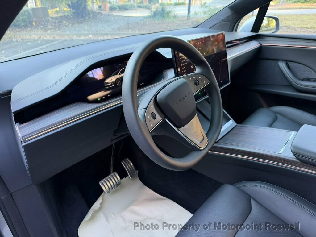 Used 2026 Tesla Model X AWD/4WD image 9