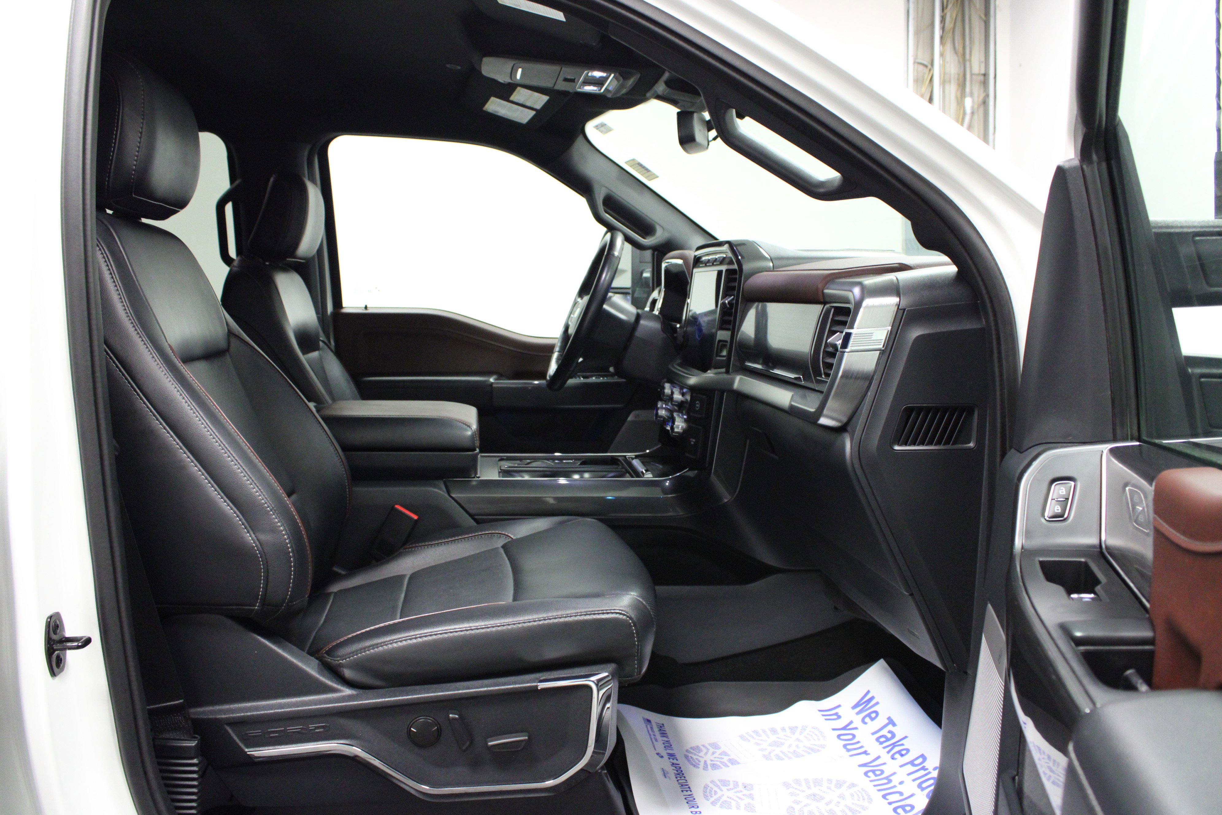 Used 2023 Ford F150 Lariat AWD/4WD image 16