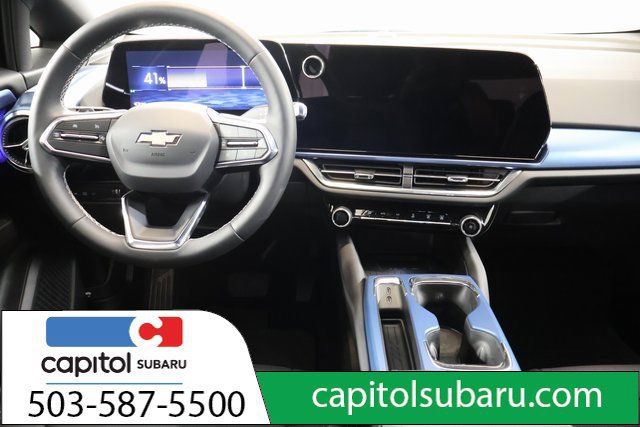 Used 2026 Chevrolet Equinox EV LT FWD image 13