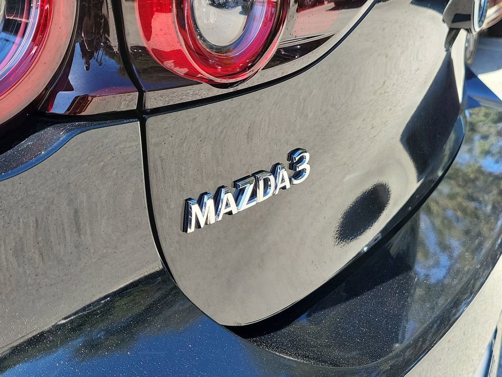Used 2021 MAZDA MAZDA3 s image 8