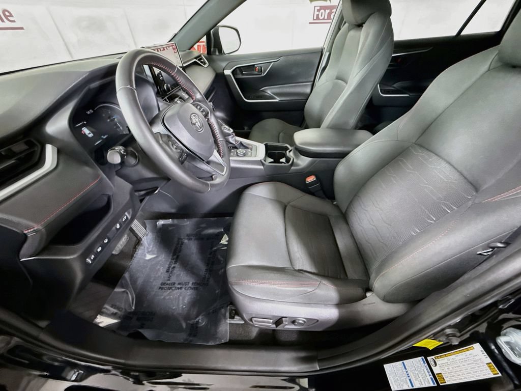 Certified 2021 Toyota RAV4 SE w/ Weather & Moonroof Package AWD/4WD image 25