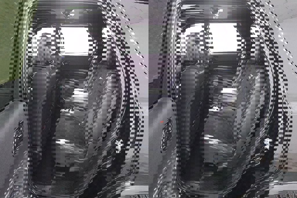 Used 2020 Dodge Durango SRT image 24