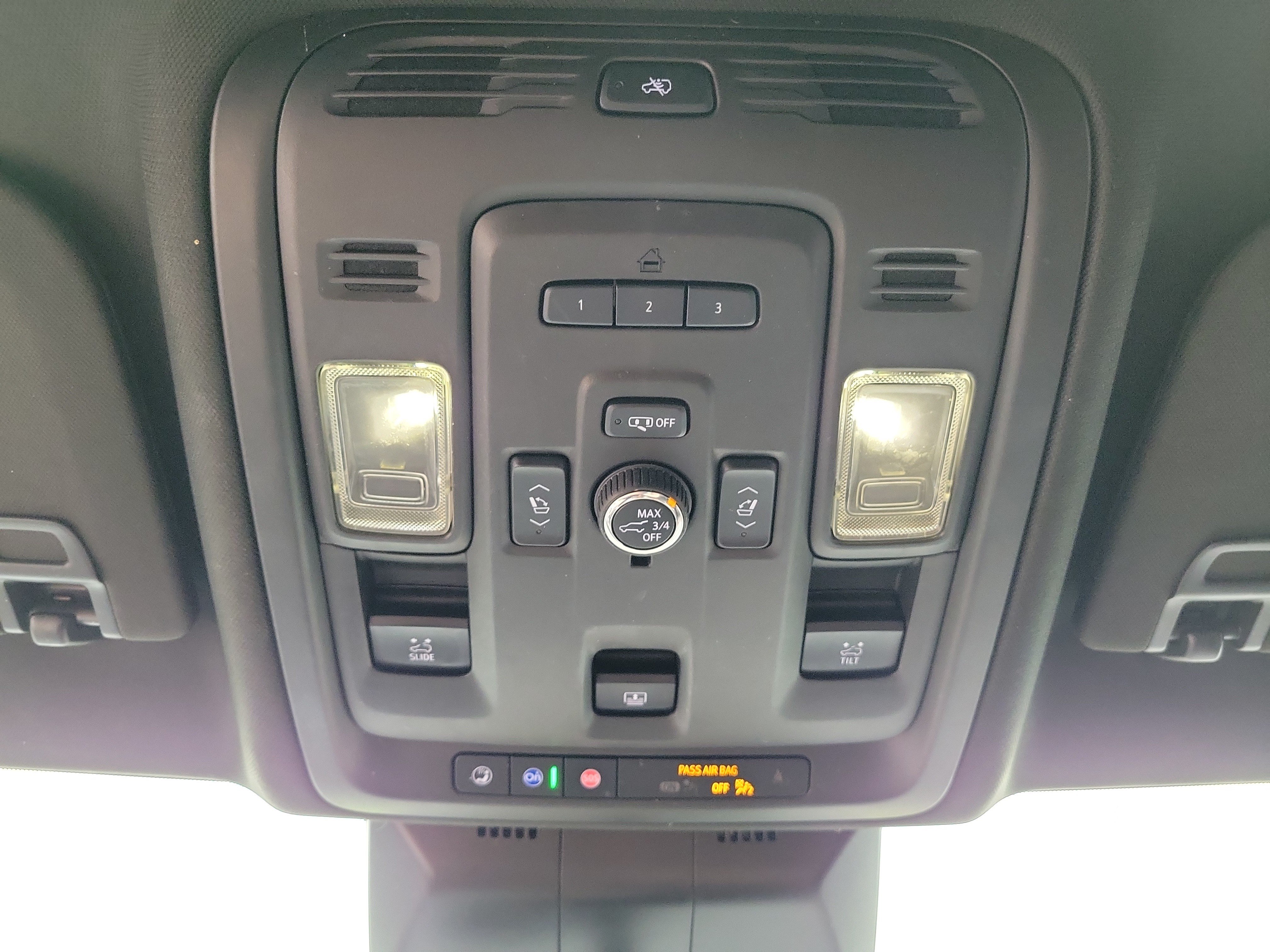 Used 2021 Cadillac Escalade Premium Luxury AWD/4WD image 33