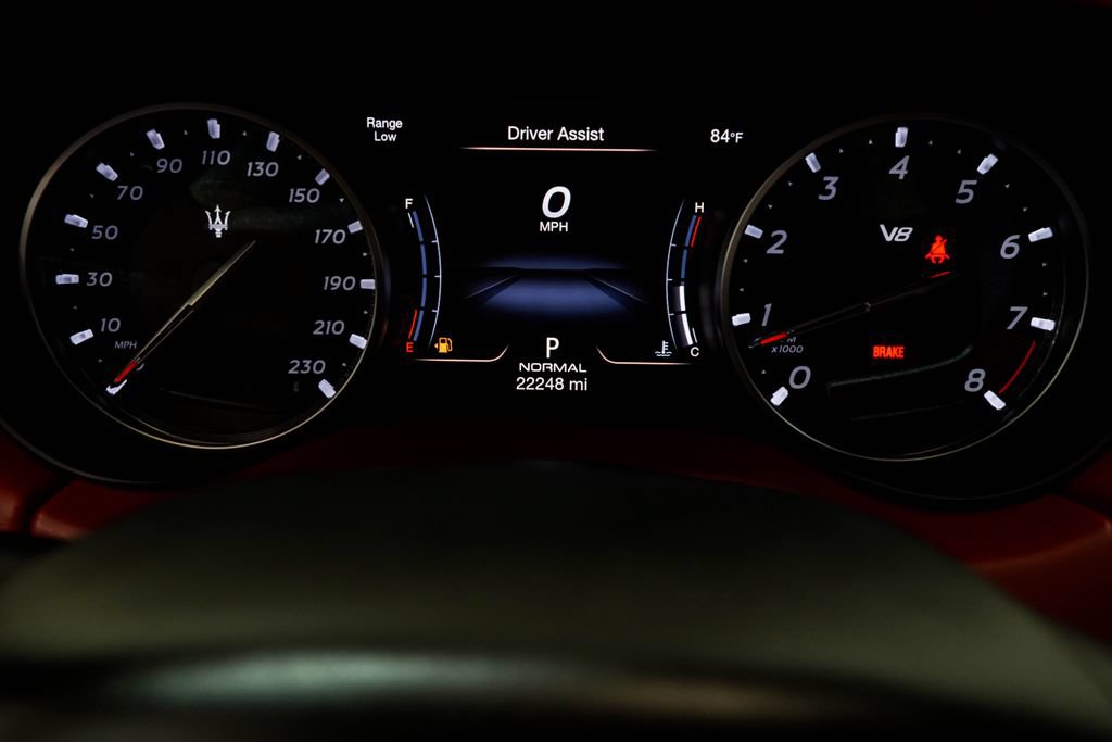 Used 2022 Maserati Ghibli Trofeo RWD image 35