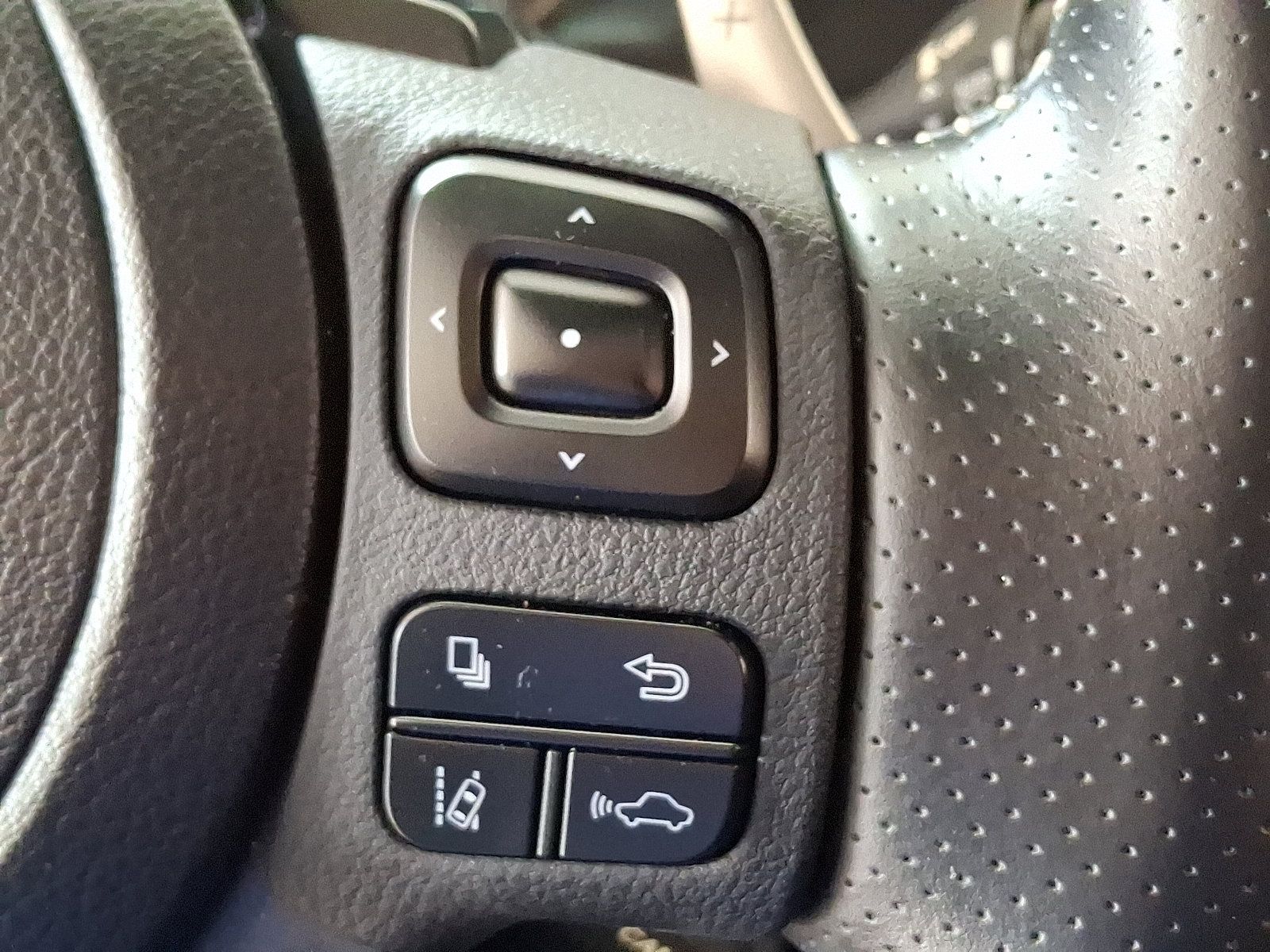 Used 2025 Lexus IS 350 F Sport AWD/4WD image 22