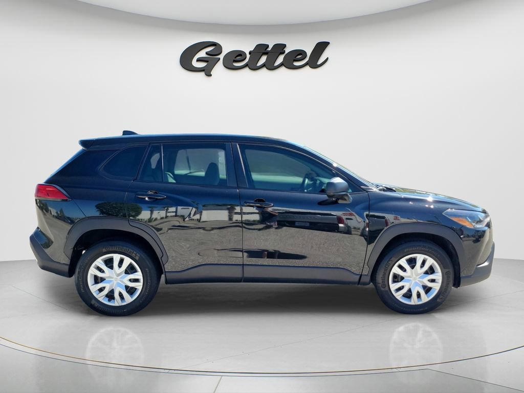 Certified 2024 Toyota Corolla Cross L image 3