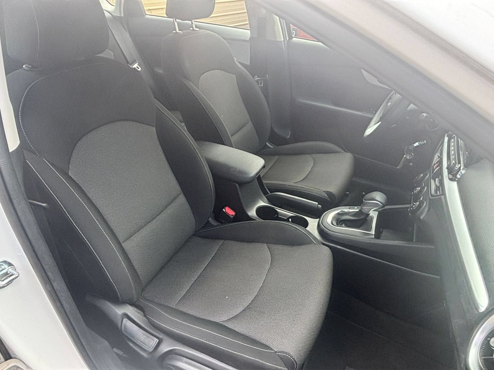 Used 2024 Kia Forte LXS FWD image 32