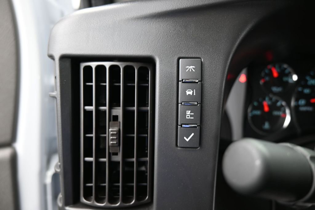 New 2026 Chevrolet Express 2500 Extended w/ Driver Convenience Package RWD image 32