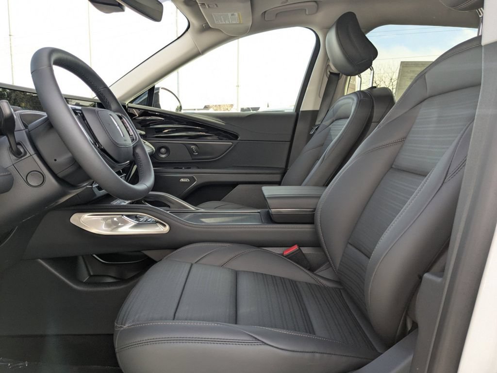 New 2026 Lincoln Nautilus Reserve AWD/4WD image 21