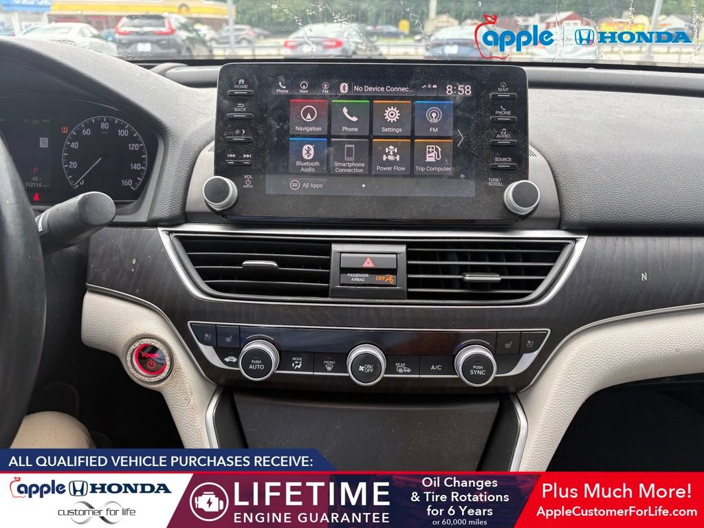 Used 2018 Honda Accord Touring image 8