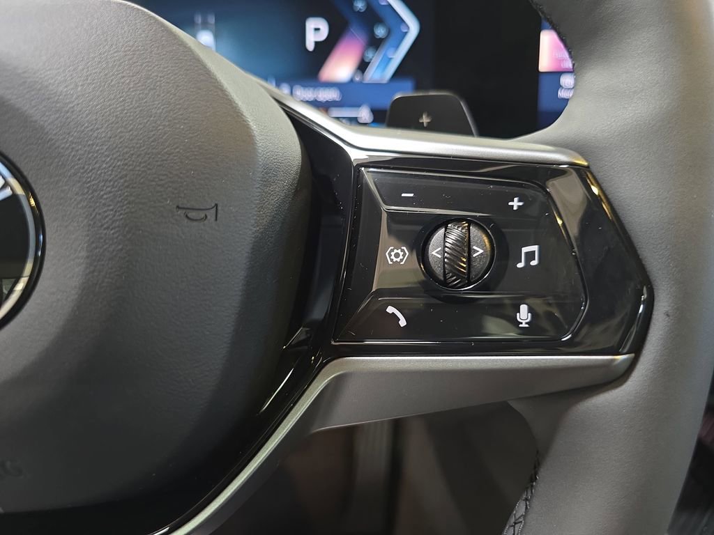 Used 2026 BMW 530i w/ Premium Package image 21