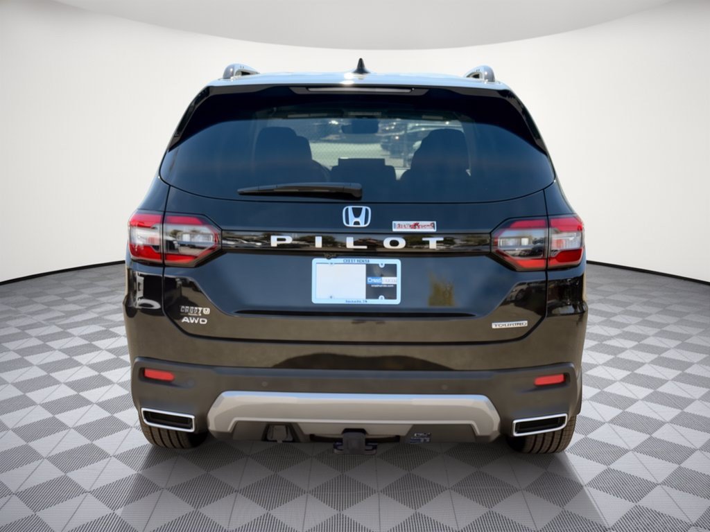 New 2026 Honda Pilot Touring image 11