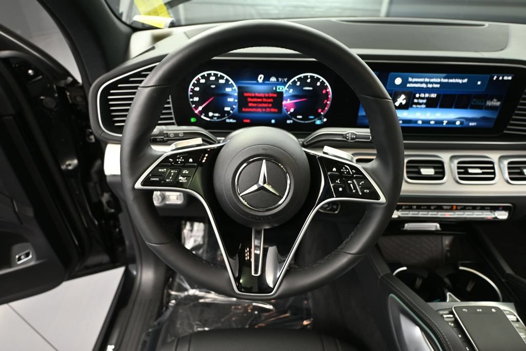 Used 2026 Mercedes-Benz GLS 450 4MATIC image 21