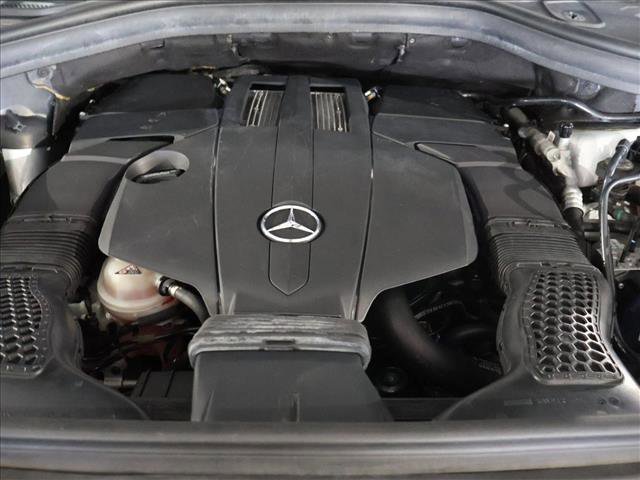 Used 2017 Mercedes-Benz GLS 450 4MATIC image 29