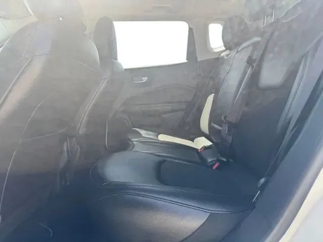 Used 2021 Jeep Compass Latitude FWD image 17