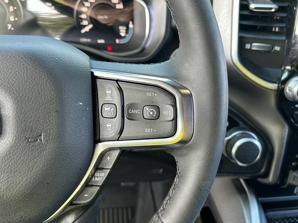 Used 2025 RAM 1500 Big Horn AWD/4WD image 21