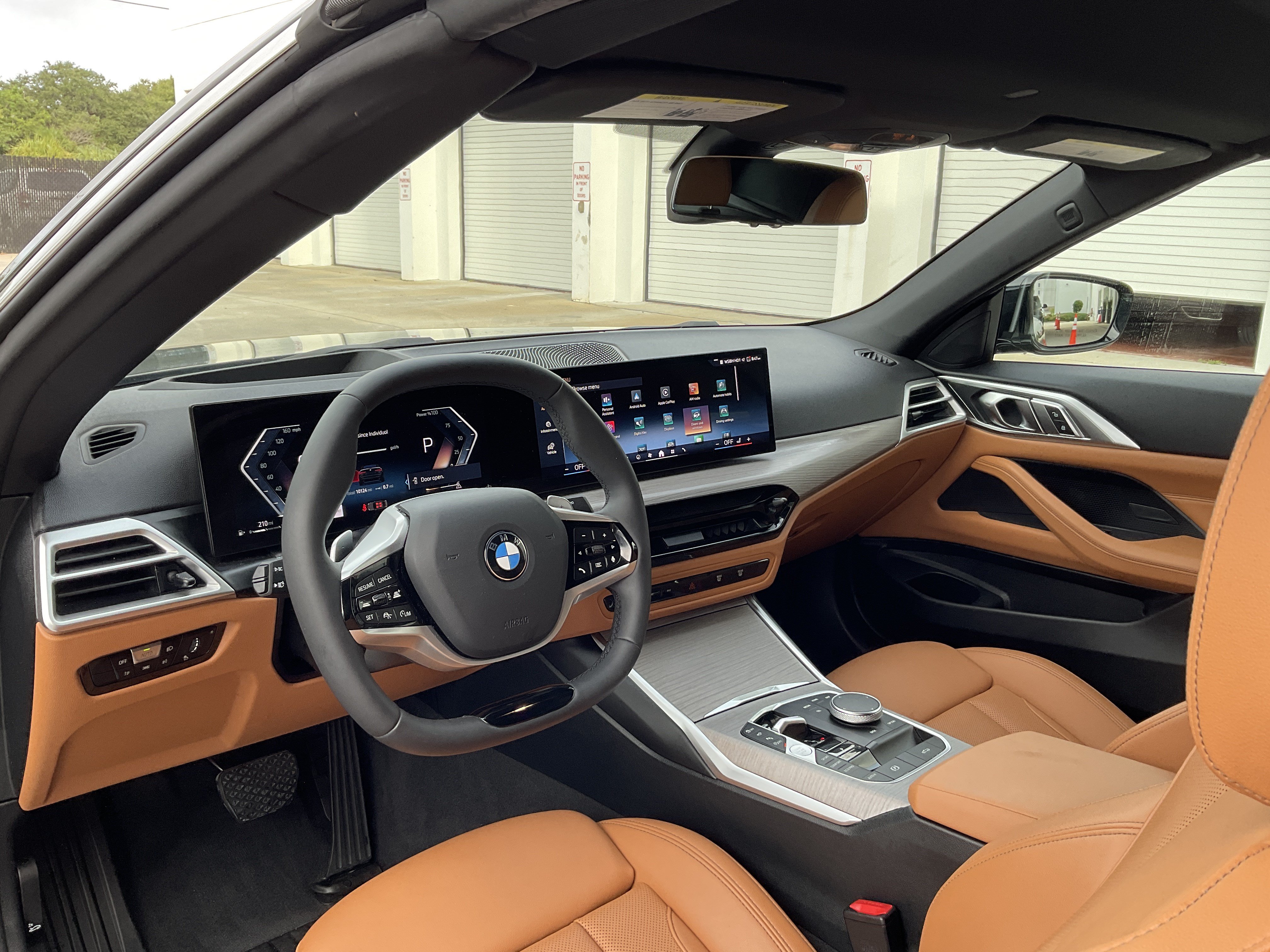 Used 2025 BMW 430i Convertible w/ Premium Package RWD image 14