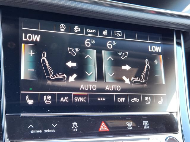 New 2026 Audi SQ7 Premium Plus AWD/4WD image 17