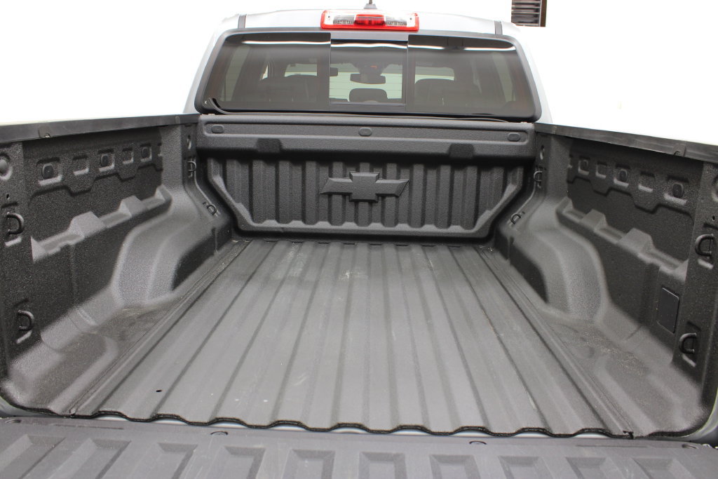 Used 2026 Chevrolet Colorado Trail Boss AWD/4WD image 32