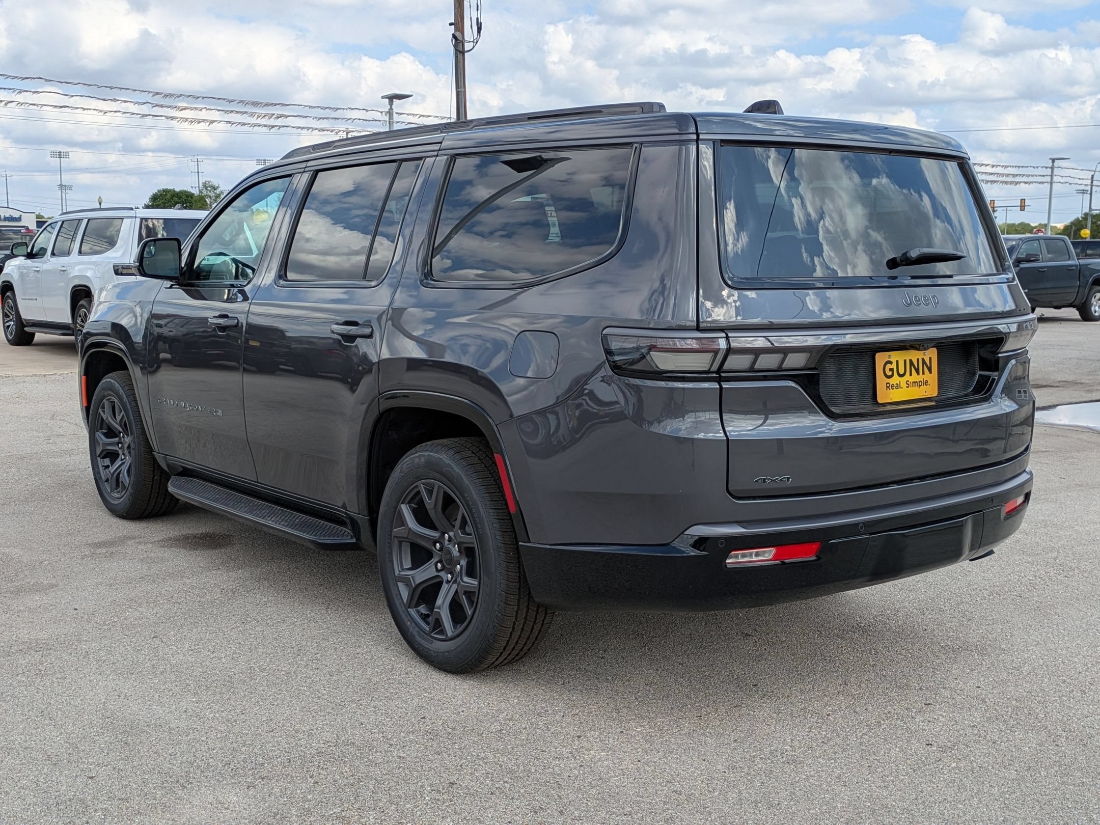 New 2026 Jeep Grand Wagoneer Limited AWD/4WD image 5