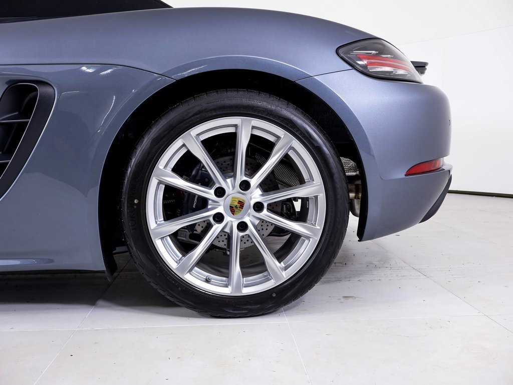 Used 2025 Porsche 718 Boxster image 22